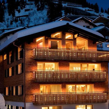 Haus Burgi - Angelika Walch Stuben am Arlberg Exterior foto