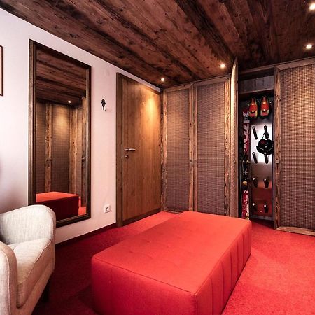 Haus Burgi - Angelika Walch Stuben am Arlberg Exterior foto